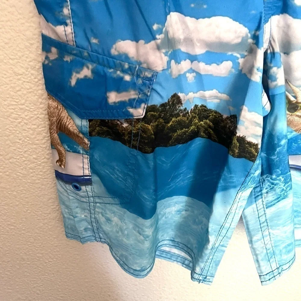 JOE BOXER Dinosaur triceratops print swim trunks board shorts size Large 10/12